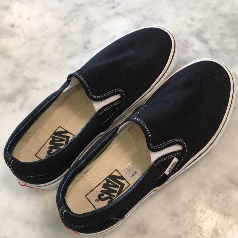 NEW Classic Vans Slip on BLACK 8 men’s/9.5 women’s